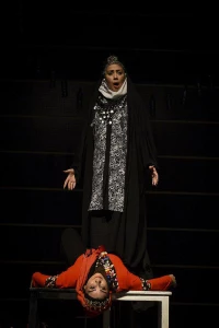 نمایش  «اگزیستنس»