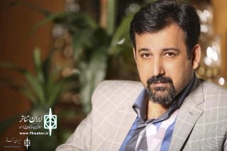 مدیرکل مرکز هنرهای نمایشی ایران:

همه هنرها زبان مردم هستند، اما تئاتر خود مردم است