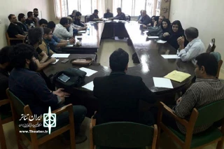 با حضور هنرمندان تئاتر قائمشهر و مسئولان

نشست مجمع عمومی تئاتر قائمشهر  برگزار شد