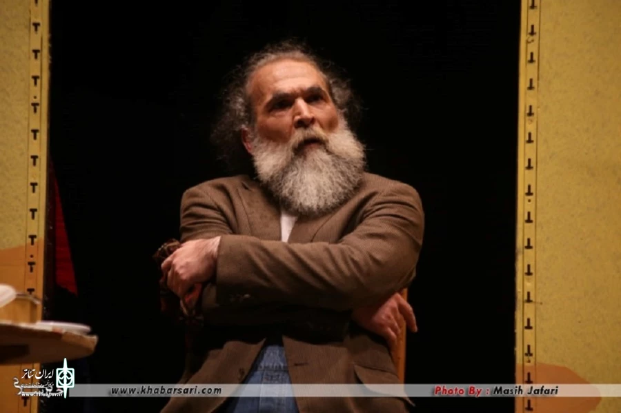 «نمایش شیطان در تابستان» به کارگردانی «سید حسین شیدایی فر»

عکس: عصر ساری- طاهره نوری