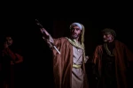 نمایش عاشورایی «یک‌روز ‌و هزار‌سال» منشوری از نور، نوا و نمایش کاری از گروه نمایش آیینی یاس شهرستان فریدونکنار از سوم الی پنجم مهر ماه ۹۸ در مصلی قدس شهرستان فریدونکنار به اجرا در آمد.
