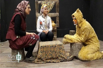 نمایش موزیکال زخم زبون به نویسندگی و کارگردانی حمیدرضا گل محمدی تواندشتی اردی بهشت ماه 98 در ایزدشهر شهرستان نور به روی صحنه رفت