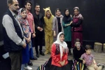 نمایش موزیکال زخم زبون به نویسندگی و کارگردانی حمیدرضا گل محمدی تواندشتی اردی بهشت ماه 98 در ایزدشهر شهرستان نور به روی صحنه رفت