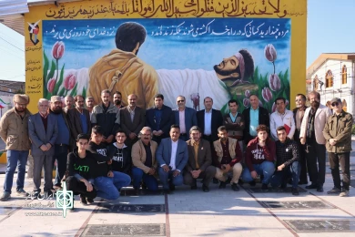 با حضور  در گلزار شهدای ملا مجدالدن ساری سی و یکمین  جشنواره تئاتر استان مازندران کار خود را آغاز کرد