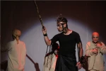 چهار نمایش به اجرا در آمد  7