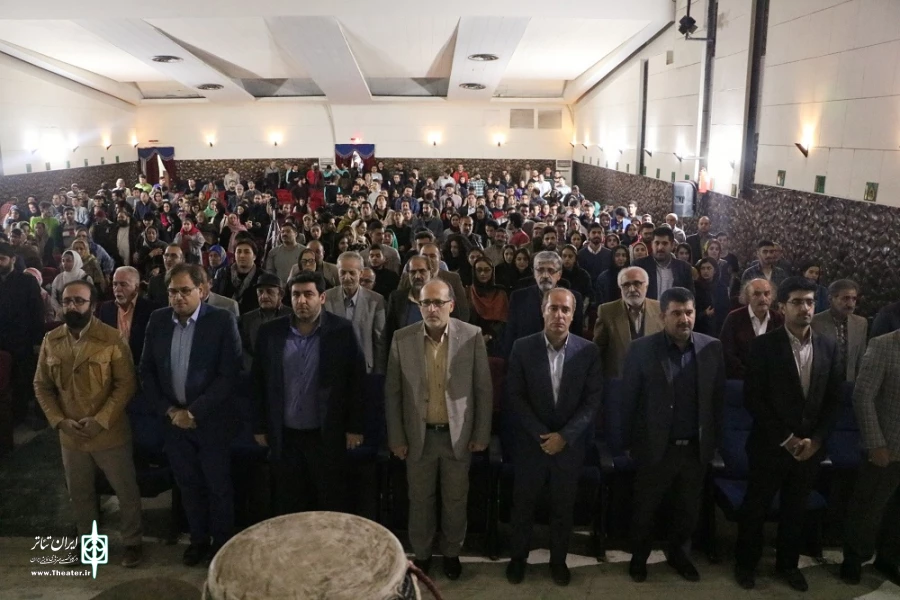 نمایش های «بقا» و «طالب» را جهت حضور در جشنواره تئاتر فجر انتخاب کردند 8