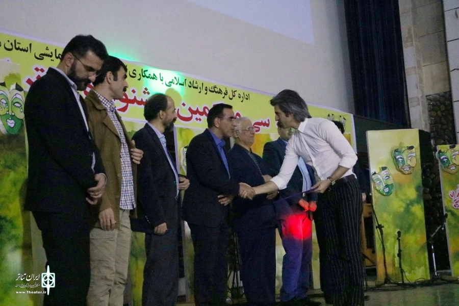 نمایش های «بقا» و «طالب» را جهت حضور در جشنواره تئاتر فجر انتخاب کردند 15