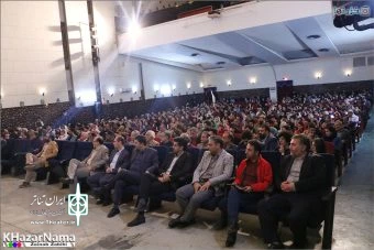 از خانواده شهید هنرمند عرصه تئاتر مازندران تجلیل به عمل آمد 5
