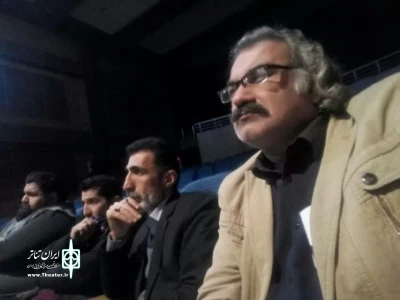 دلنوشته یک هنرمند تئاتر خطاب به مسئولین؛

هنرمندان تئاتر را دریابید