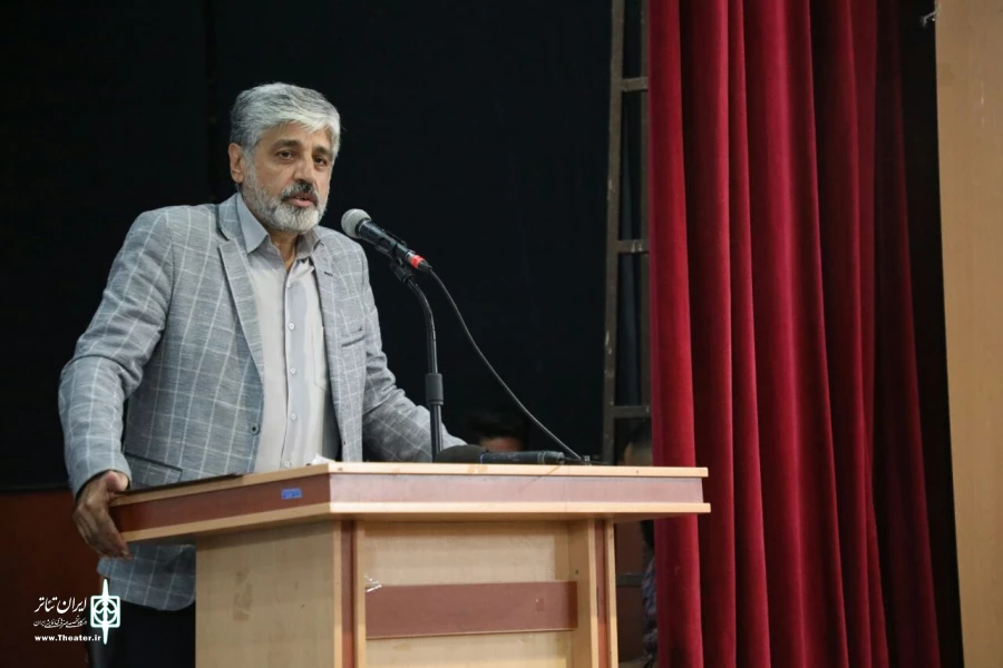 گرد آوری و معرفی 423 نمایش‌ و کارگاه های تخصصی ضبط شده، تحت نام فیلم تئاتر عرضه می شود .  3