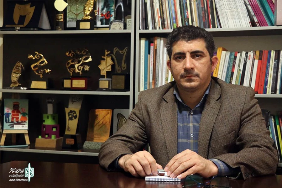 استقبال چشمگیر از ویژه برنامه یلدایی «هنر تئاتر با خانواده خود همیشه زنده است»
171 هزار بیننده آنلاین برای هنرهای نمایشی 2