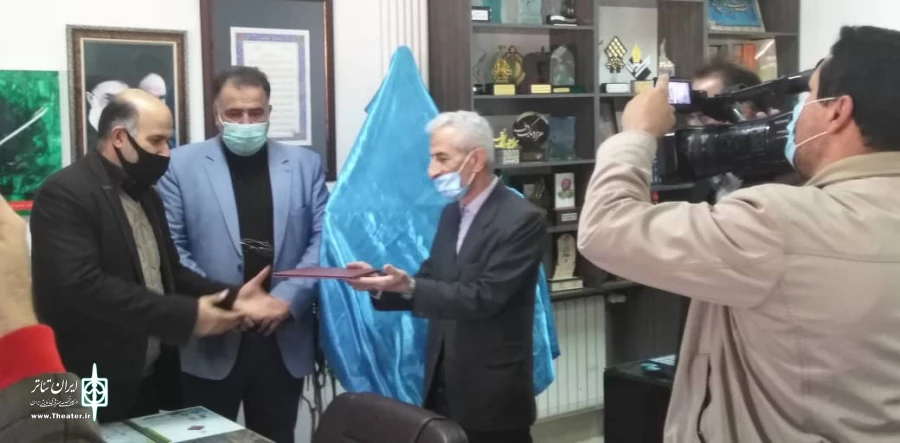 گزارش تصویری رونمایی پوستر اولین جشنواره تئاتر خیابانی استان مازندران