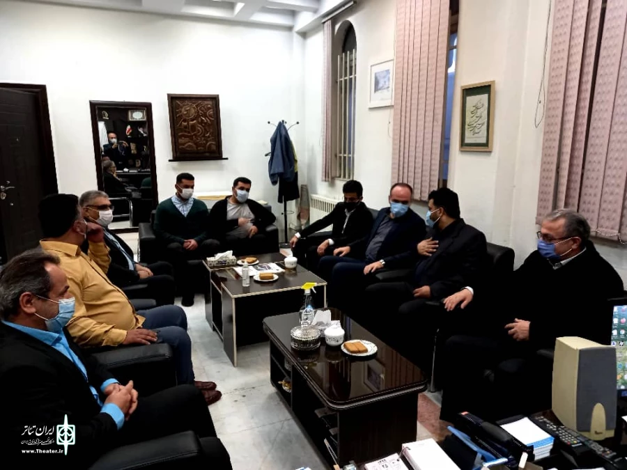 پوستر اولین جشنواره مجازی استند اپ کمدی لبخند قو  رونمایی شد  4