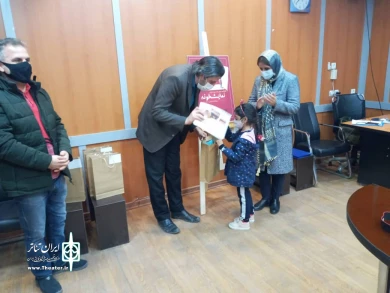 گزارش تصویری اهدای جوایز منتخبان اولین جشنواره مجازی تاتر کودک و نوجوان نمایشخونه