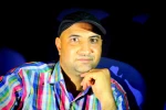 قلب تئاتر هم همانند صورت ما سیاه شده  3