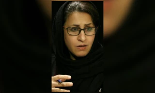 گفت و گو با ناهید رادخواه هنرمند گیلانی

هنرمند تئاتر به اجرا زنده است