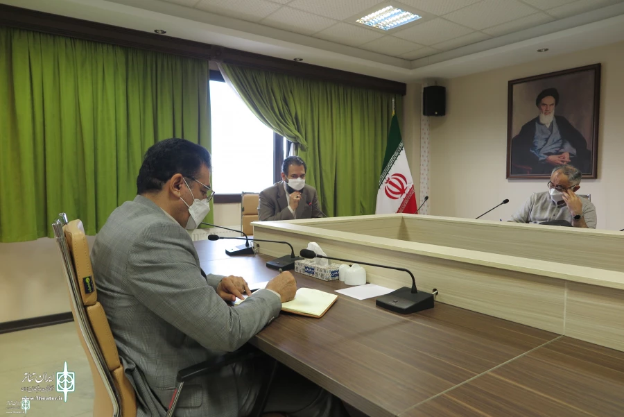 نشست شورای سیاستگذاری چهلمین جشنواره تئاتر فجر برگزار شد
 3