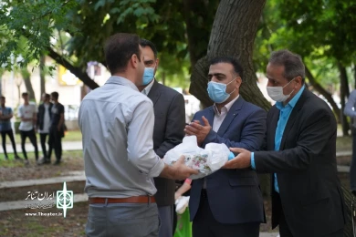 گزارش تصویری اجرا نمایش خیابانی این بار هم در محمودآباد