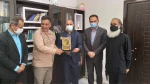 اهدا جوائز به برگزیدگان جشنواره استنداپ کمدی لبخند قو و سوگواره تعزیه غریب