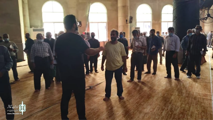 نمایش خیابانی حراج اجرا به اجرا در آمد