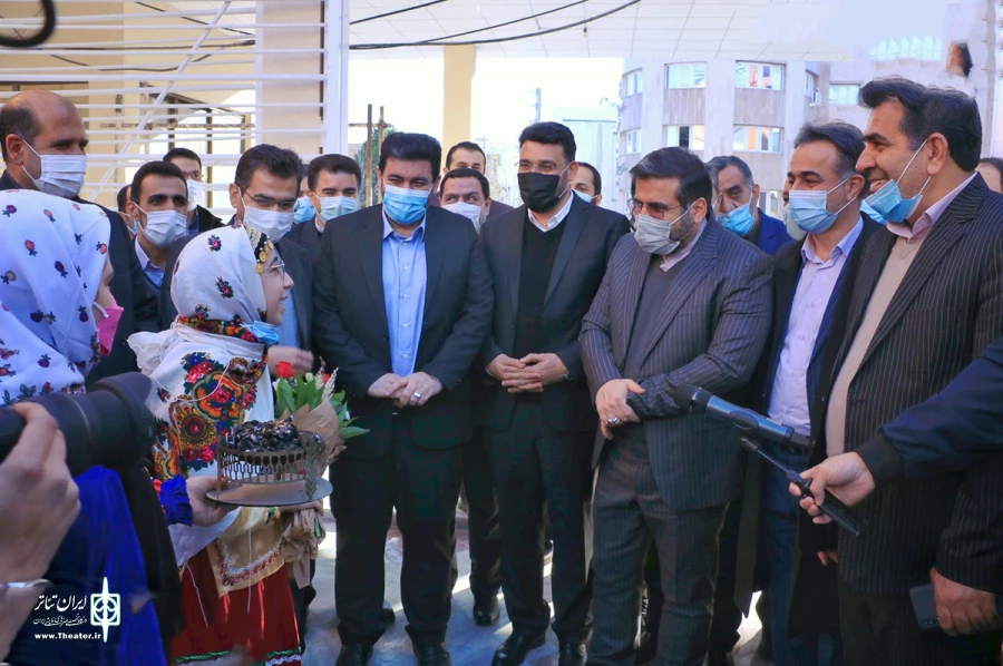 گزارش تصویری بازدید وزیر فرهنگ و ارشاد اسلامی و هیات همراه از تالار مرکزی ساری