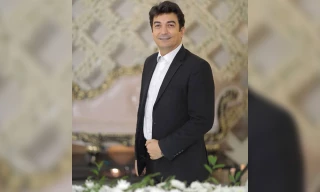 حمید رضا برزگر:

کودک و نوجوان نیاز به مهارت‌آموزی دارند