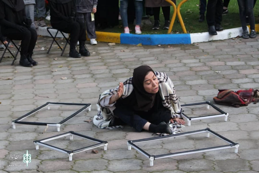 گزارش تصویری نمایش من هزار و یک شب زنده ام