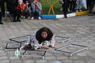 گزارش تصویری نمایش من هزار و یک شب زنده ام