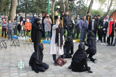 گزارش تصویری نمایش من هزار و یک شب زنده ام