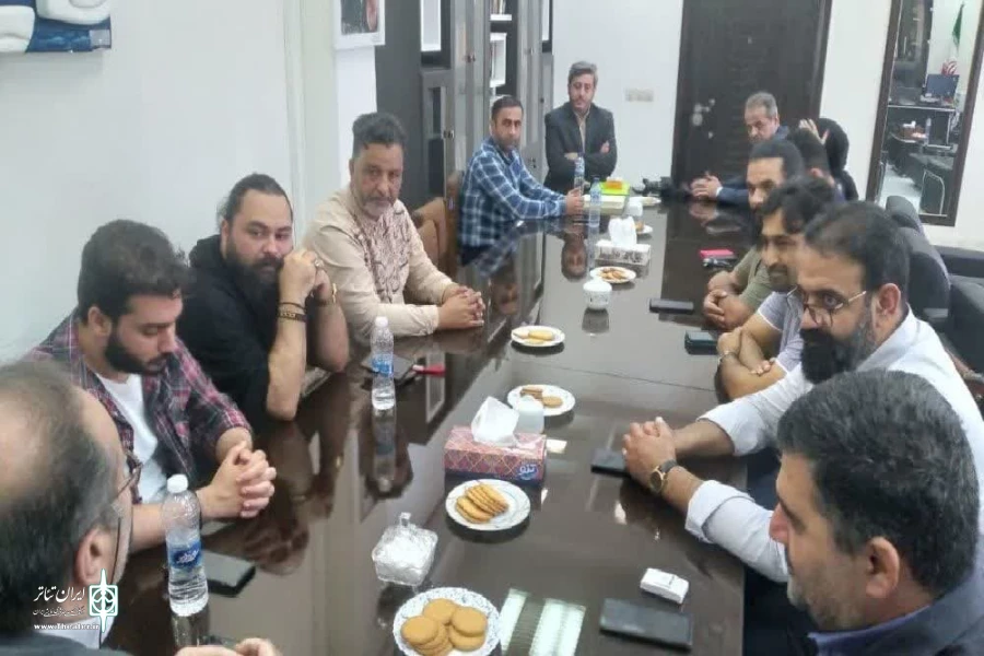 اسرافیل فرج اللهی : مشارکت شهرداری ها با انجمن های نمایشی باعث پویایی و توسعه تئاتر کشور می شود 4