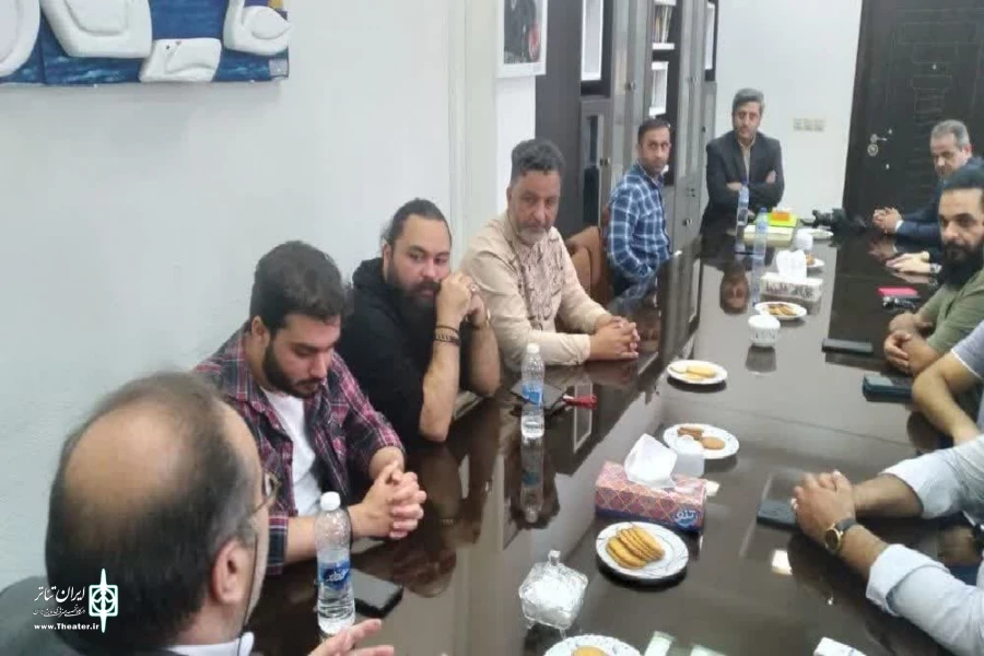اسرافیل فرج اللهی : مشارکت شهرداری ها با انجمن های نمایشی باعث پویایی و توسعه تئاتر کشور می شود 6