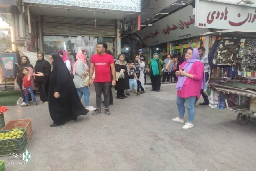 نمایش خیابانی " علم بهتر است یا ثروت " در نکا به اجرا رفت 2