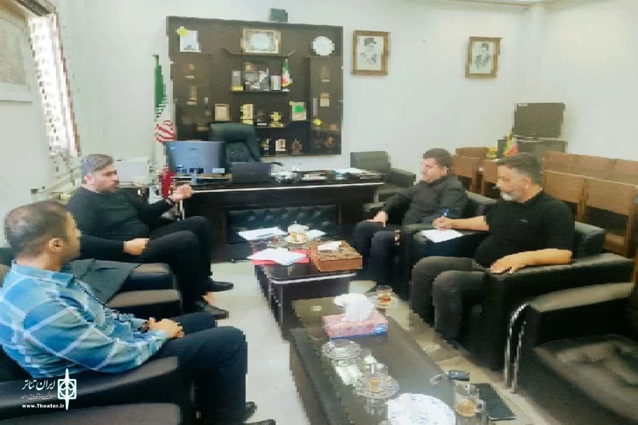 سومین نشست هماهنگی جشنواره ملی تئاتر خیابانی محمودآباد برگزار شد 2