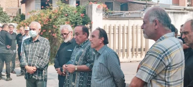 وداع با شکوه با « عمو بهزاد » تئاتر مازندران 14