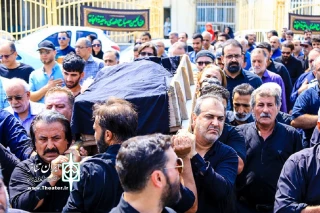پیکر بهزاد شاهنده بر دوش هنرمندان تئاتر تشییع شد