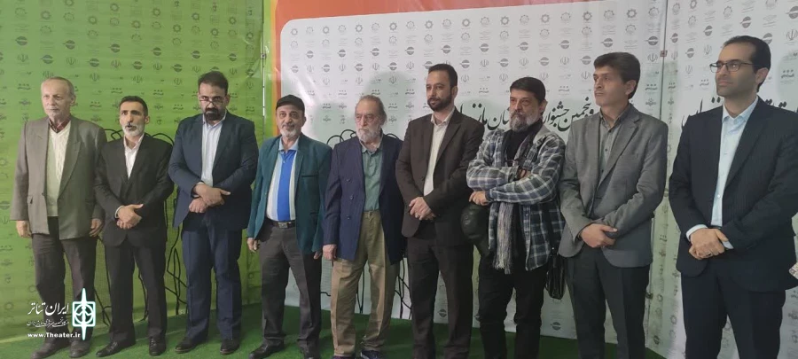 احسان آهنگر زنگ آغاز جشنواره سی و‌پنجم را به صدا در آورد 4