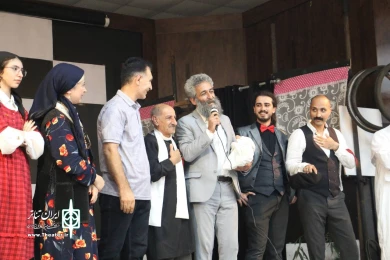 گزارش تصویری اجرا نمایش دن کامیلو